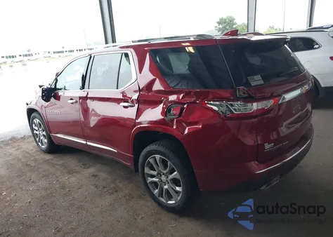 2018 Chevrolet Traverse Premier z USA, uszkodzony, nr VIN 1GNEVJKW1JJ215615